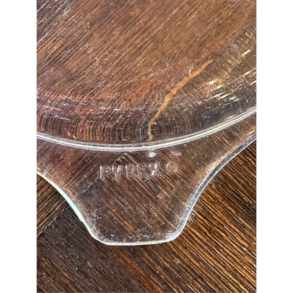 Vintage Autumn Harvest Wheat Pyrex Casserole Dish